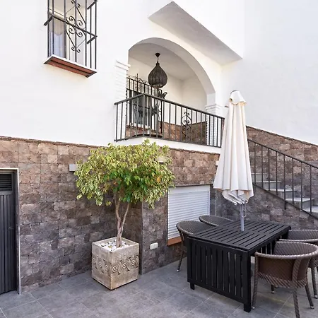 Almijarahouse Vakantiehuis *
